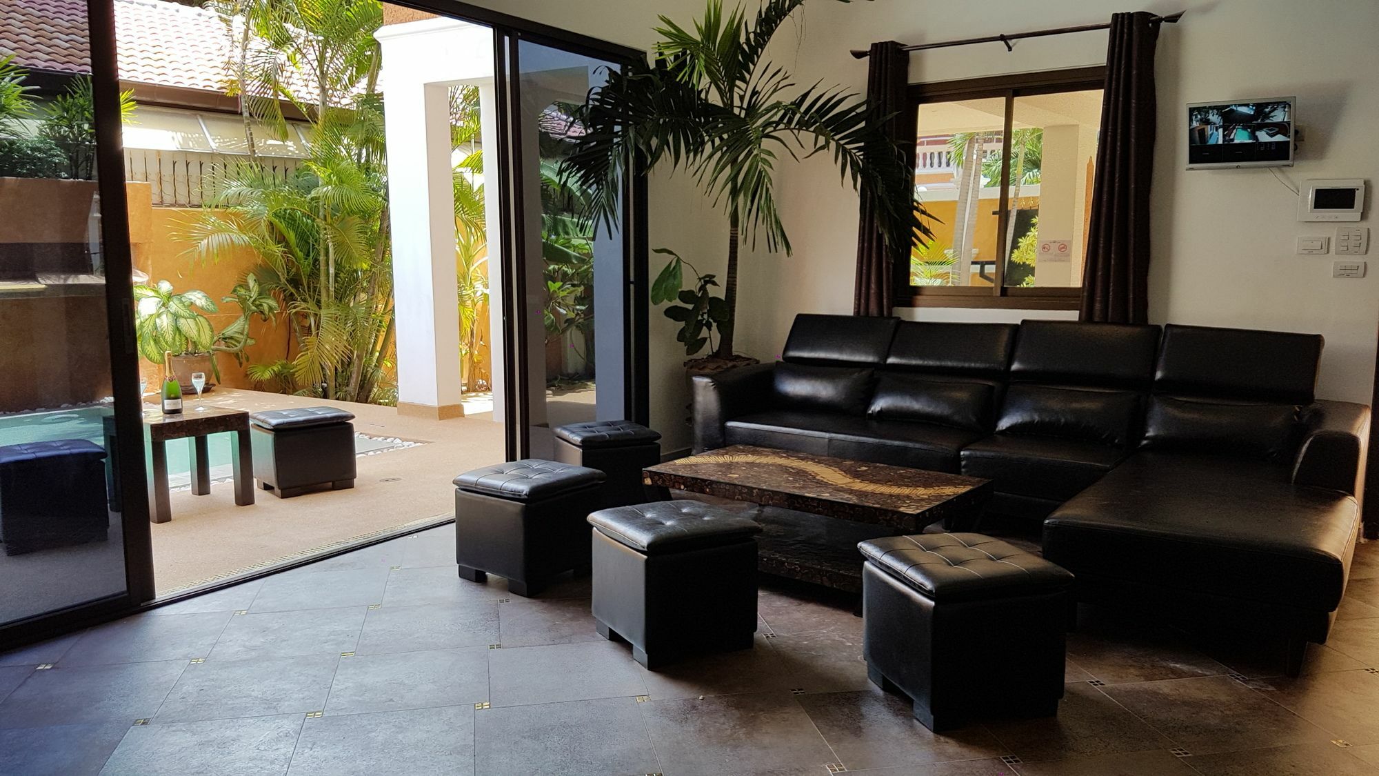 Hideland - The Luxury Tropical Villa Pattaya Extérieur photo